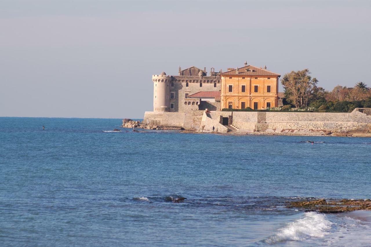 Roma Alla Villa Di Pompeo Ladispoli Buitenkant foto